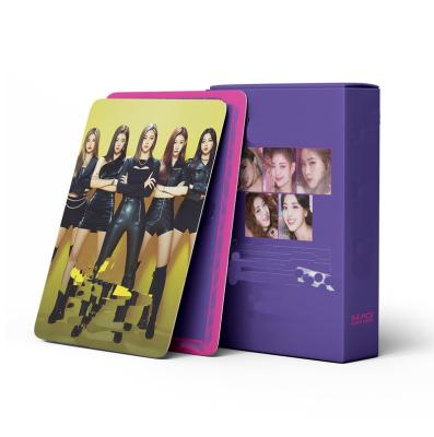 China 2022 Popular South Korean Wholesale Kpop Group 54pcs/box Itzy Magazine Photo Card Lomo Card for sale