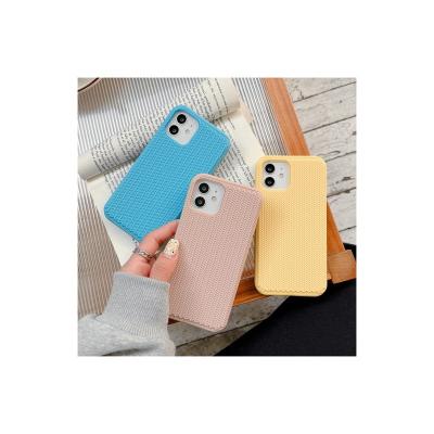 China Amazon Hot Selling Color Silicone Skin-Friendly Phone Case For iPhone 12/13 Case GWT030 for sale