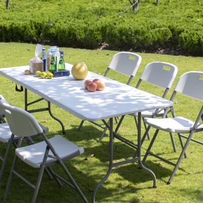 China Hot Sale Modern Outdoor White HDPE Dining Tables Rectangle 6ft Plastic Folding Cafe Table for sale