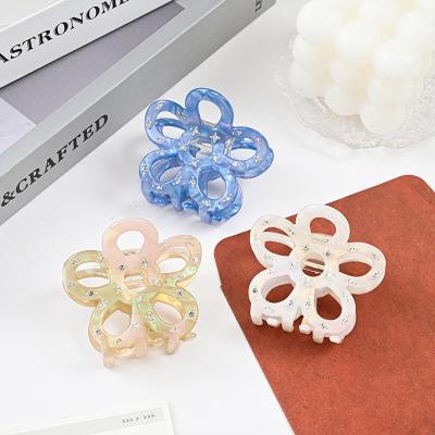 China Restraint to decorate the hair flower hollow diamond ornament girl's hair clip acetic acid fashion clip for sale