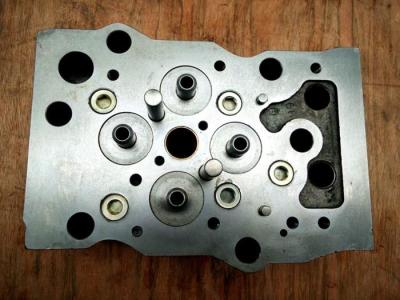 China 6D107E Komatsu Spare Parts PC1000-1 6240-11-1102 Engine Cylinder Head for sale