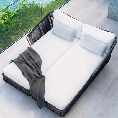 China Leisure Two Person Adult Rope Woven Daybed Outdoor Furniture Sofa for sale