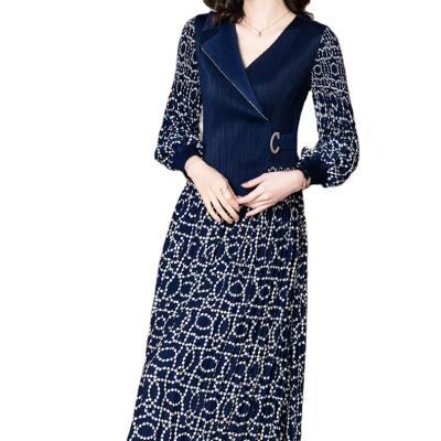 China Summer Suit Designer Abstract Printed Ladies Anti-Static Printed Elegant Floral Quilting Dress for sale