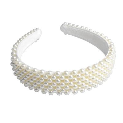 China Wholesale Fashionable Professional Made Wedding Environmentally Friendly Pearl Baroque Wide Headband With Clip for sale