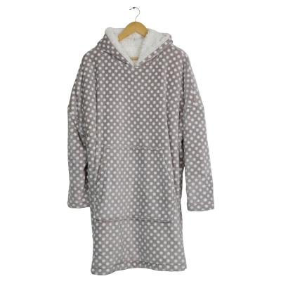 China Thermal hooded long robe for winter pajamas winter pajamas shower linging nightgown flannel bathrobe women super soft fleece berber for sale