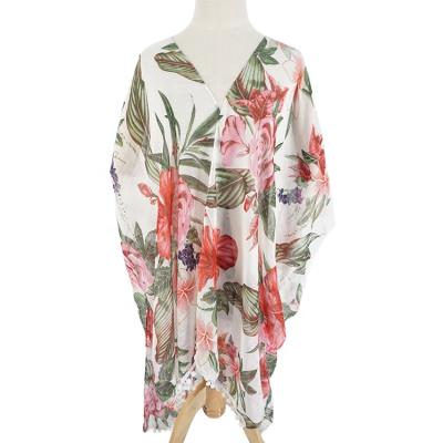 China Classic Women's Spring And Summer Sunscreen Leaf Flower Print Shawl Poncho for sale