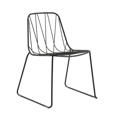 China New Modern Design White Color Indoor Outdoor Garden Dining Wire Side Metal Dining Chair for sale