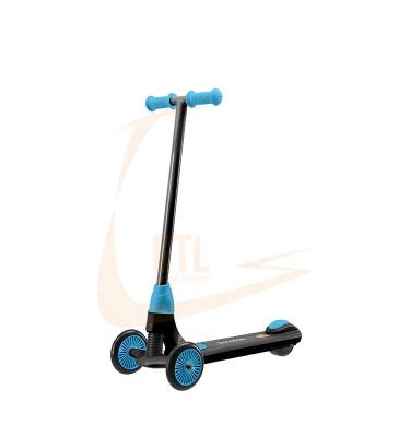 China Shenzhen Factory Wholesale Light Weight 6.5 Inch Mini Three Wheel Kids Electric Kick Scooter for sale