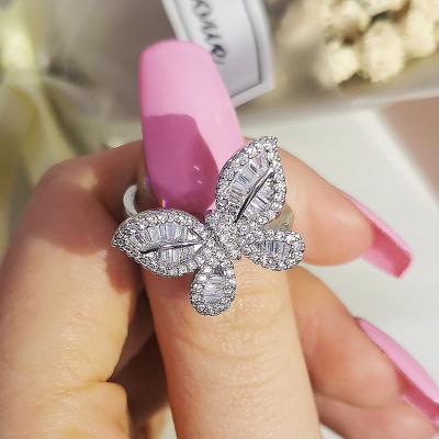 China FASHIONABLE Crystal Butterfly Acrylic Rings Exaggerated Silver Gold Plated Great For Women for sale