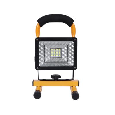 China Hot Sales High Brightness Portable Waterproof Rechargeable High Power LED Flood Light For Emergency for sale