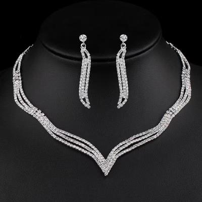 China High quality hot sale fashion jewelry set luminous zircon diamond zircon drop necklace earrings set bridal wedding jewelry for sale