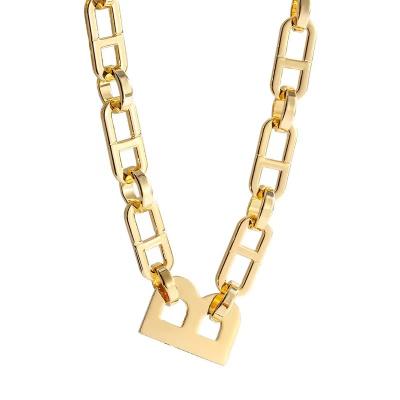 China Lucky Letter B Anti-allergic Necklace Hip Hop Gold Plated Fashion Branded Designer Inspired Jewelry For Women for sale