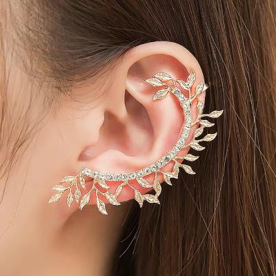 China Anti-allergy Newcomer Leaves Stud Earrings For Women Chooses Exaggerated Ear Clip Accessories for sale