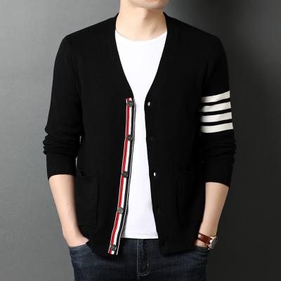 China 2024 Sweater Men Anti-pilling 2024 High-End V-Neck Men's Long Sleeve Button Cardigan Wool Woven Wool for sale