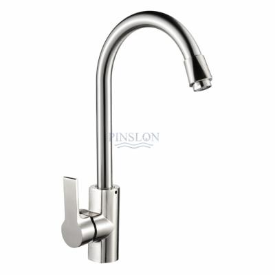 China Traditional Single Handle Hole Hot Cold Water Faucet Kitchen Sink Faucets For Kitchen for sale