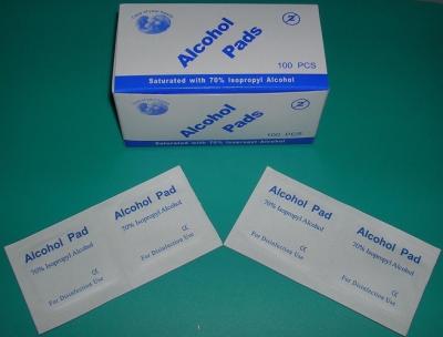 China Cleansing and Antiseptic wipe Pre-injection Alcohol Swab IPA pad in custom size for sale