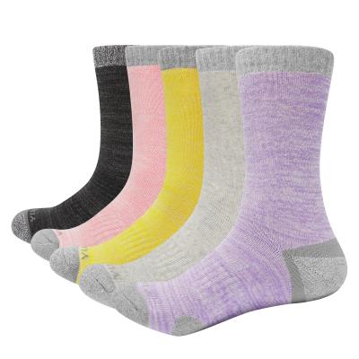 China Breathable Made In China Comfortable Cushion Socks Sports Running Socks Outdoor Sports Socks for sale