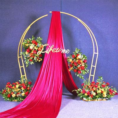 China New Moden Sale Party Event Decoration Flower Stand Flower Stand Crescent Wedding Arch Backdrop Balloon Stand Decor for sale