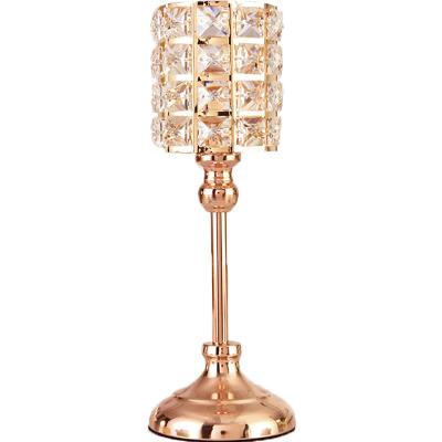 China Crystal Ornaments European Wedding Decoration Gold Candlestick European Style Iron Candlestick Wedding Props for sale