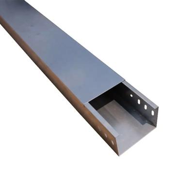 China Customizable Solid Bottom Cable Tray With Ventilation Holes Fire Resistance Mounting Hardware for sale