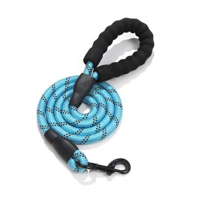 China Viable Wholesale Nylon Sponge Traction Rope Pet Collars Leashes Outdoor Reflective Adjustable Accessories for sale