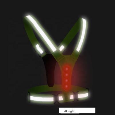 China SNAPSHOT 2021 LED High Visibility Adjustable Strap With Led Light Safety Reflective Vest For Night Running for sale