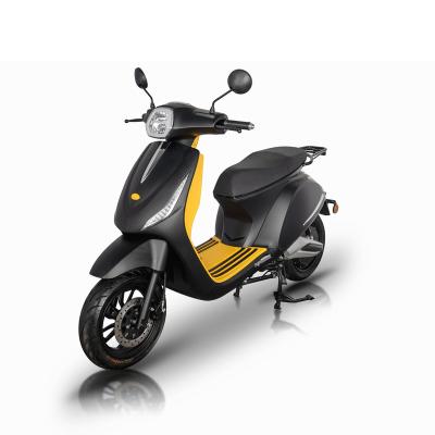 China Popular factory unisex 1000w 2000w motorcycle scooter disc brake direct long range electric scooter with 2 seat for sale