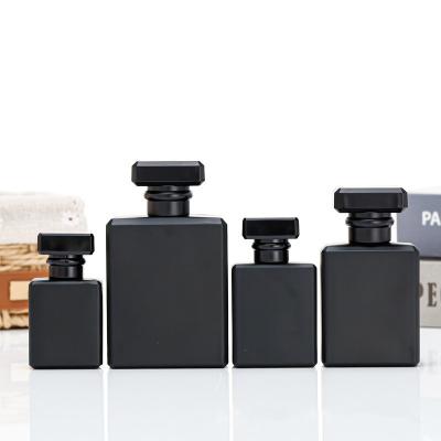 China Perfume Wholesale 50ml 30ml 100ml Square Custom Luxury Design Use Spray Clear Black Glass Perfume Bottle With Cap for sale