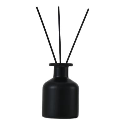 China Perfume Use 50ml 100ml 150ml 250ml Luxury Empty Essential Oil Diffuser Bottle Black Glass Reed Diffuser Bottle With Stick And Box for sale