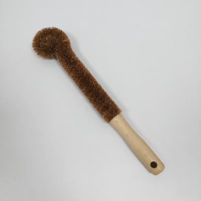 China Long Handle Bottle Cup Coconut Fiber Bottles Sustainable Eco Friendly Wood Cleaning Brush Scrub Brush for sale