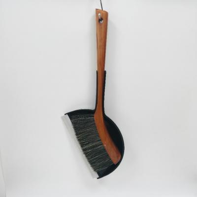 China New Design Hot Selling Broom Cleaning Plastic Natural Wooden Cleaning Brush With Dustpan for sale