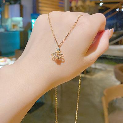 China Trendy Korean Fashion Jewelry Korean Gold Plated Statement Crystal Necklaces Girls Trendy Planet Charm Necklace for sale