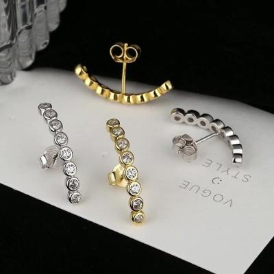 China FASHIONABLE S925 Crystal Stud Earrings Trendy Gold Silver Raw Jewelry Supplies Shiny Women Earrings for sale