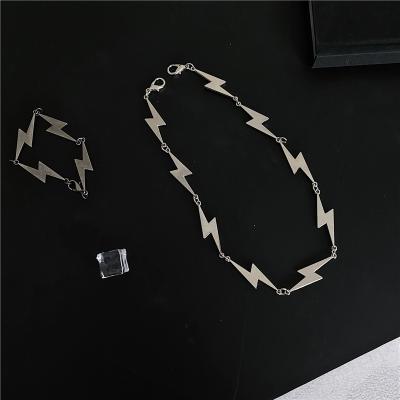 China Hiphop Trending Lightning Bolt Pendant Necklace For Men With Silver Hip Hop Jewelry for sale