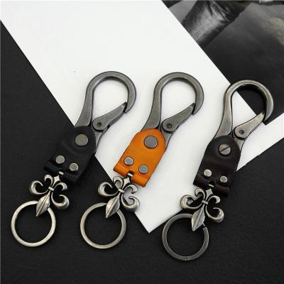 China Creative Punk Zinc Alloy Head Cowhide Key Buckle Leather Armband Custom Printing Leather Keychains Antique Handmade Key Pendant for sale