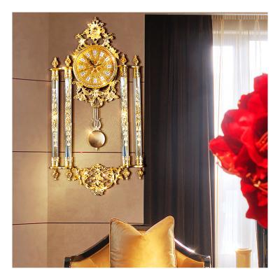 China Creative Gold Style Crystal Clock Wall Hanging Antique Living Room Home Decoration Wall Clock for sale