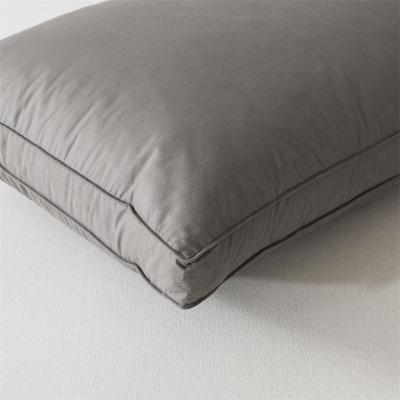 China Anti Dust Mite Standard Size Top-end Microfiber Blanket Bed Hilton Sound Pillow For Sleeping for sale