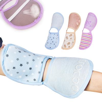 China PORTABLE Newborn Nursing Mat Breastfeeding Sleeve Anti-rolling Auxiliary Cushion Baby Pillow Arm Cool Pillow For Baby Nap for sale