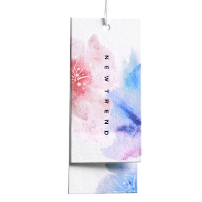 China Viable factory can customize fashion paper label clothing accessories clothing sale tags luxury customization hangtag for sale