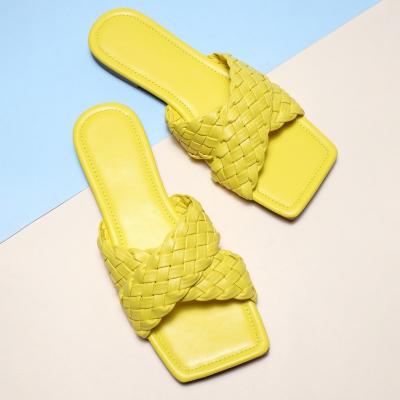 China Cushioning Girls Wholesale Comfort Sexy Flat Weave Summer Sandals for sale