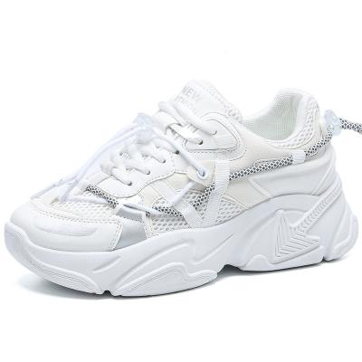 China Cushioning High Fashion Women Mesh Outdoor Sports White Casual Sneaker for sale