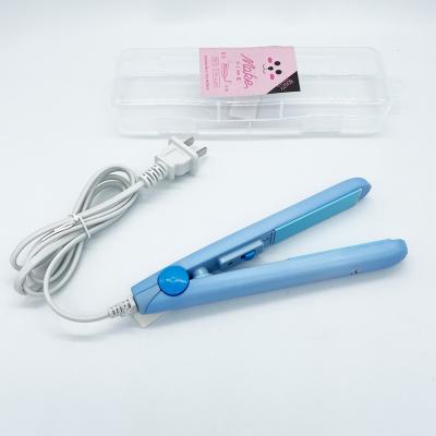 China RV Home Salon Hair Styler Fast Heating Mini Hair Straightener Portable Moving Flat Iron for sale