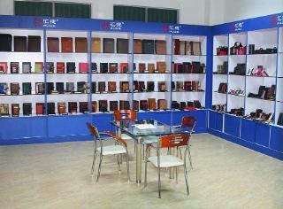 Verified China supplier - Dongguan Huge Leather Products Co., Ltd.