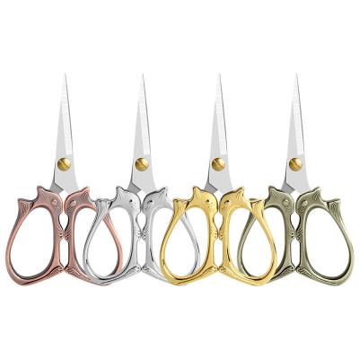 China Embroidery 2021 New Retro Squirrel Style Stainless Steel Home DIY Student Handmade Office Small Scissors for sale