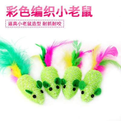 China New Viable Artificial Green Braided Feather Mouse Toy With Funny Noises Funny Cat Toy Cat Supplies Scratch Resistant Animal Toys for sale