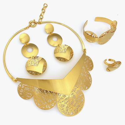 China 4pcs/set Plated Western Bridal Jewelry Display Sets Luxury Jewelry Wedding Earrings Necklace Gold For Women Zinc Alloy Trendy Factory for sale