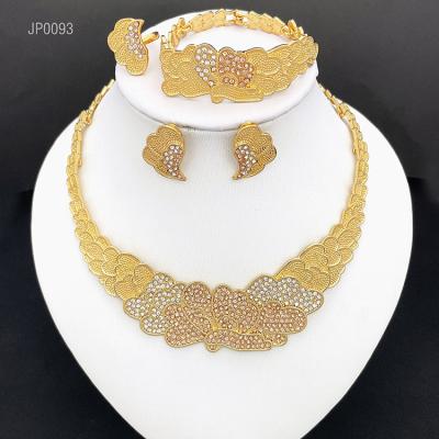 China 4pcs/set Luxury Leaf Shape Charm Jewelry Sets Dubai Wedding Bridal Jewelry Set For Women Romantic Gift for sale