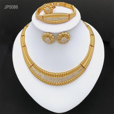 China Latest Fashion Charming 4pcs/set 24k Gold Plated Crystal Bridal Fine Jewelry Set For Wedding Party for sale