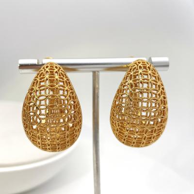 China Jewerly Fashion Huggie Earrings Copper Alloy Designs Jewelry Models Saudi Arabian 2015 Earrings For Women With Short Hair for sale