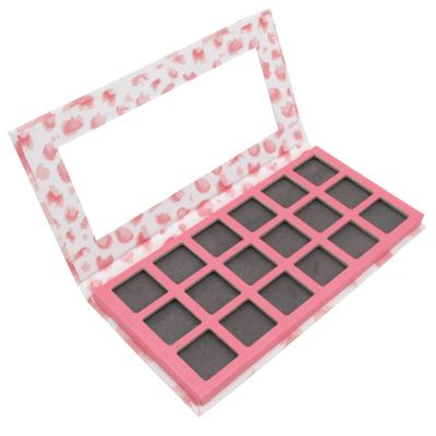 China Recycled Materials Custom Empty Eyeshadow Palette Box With Mirror And Magnetic Closure for sale